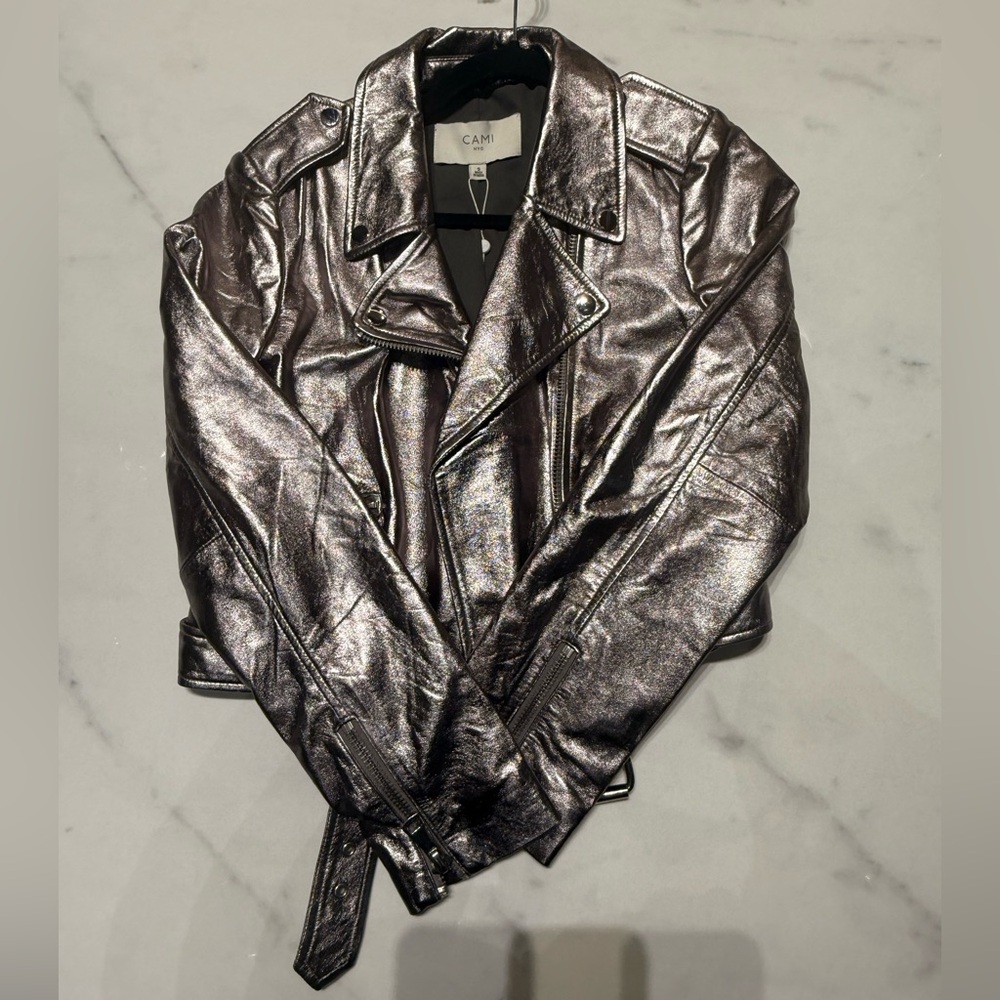 NWT Cami NYC Shimmering Metallic Silver Leather Bomber Moto Jacket Size S - Picture 2 of 11